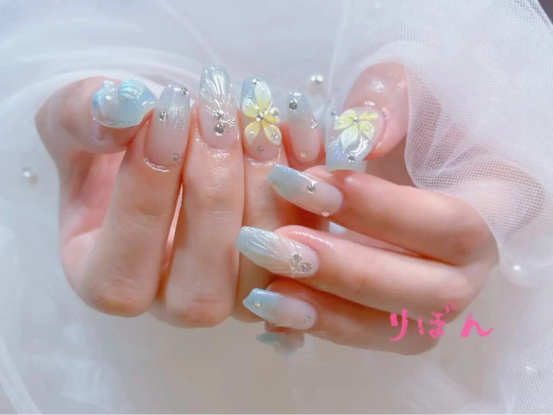 ミディアム 入学式 卒業式のヘアスタイル 韓国風ヘア ハンドネイル りぼん Re:Bonrのネイルデザイン