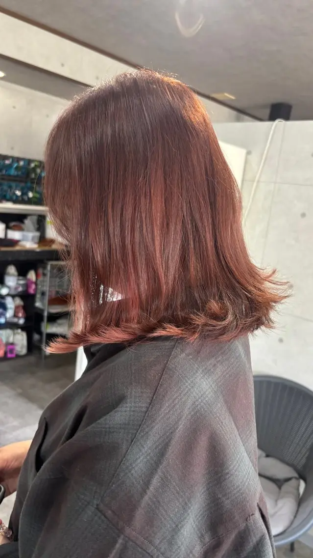 ミディアム ショートボブ ボブ ハイライト 髪質改善 レイヤーカット REVE 美容室のヘアスタイル