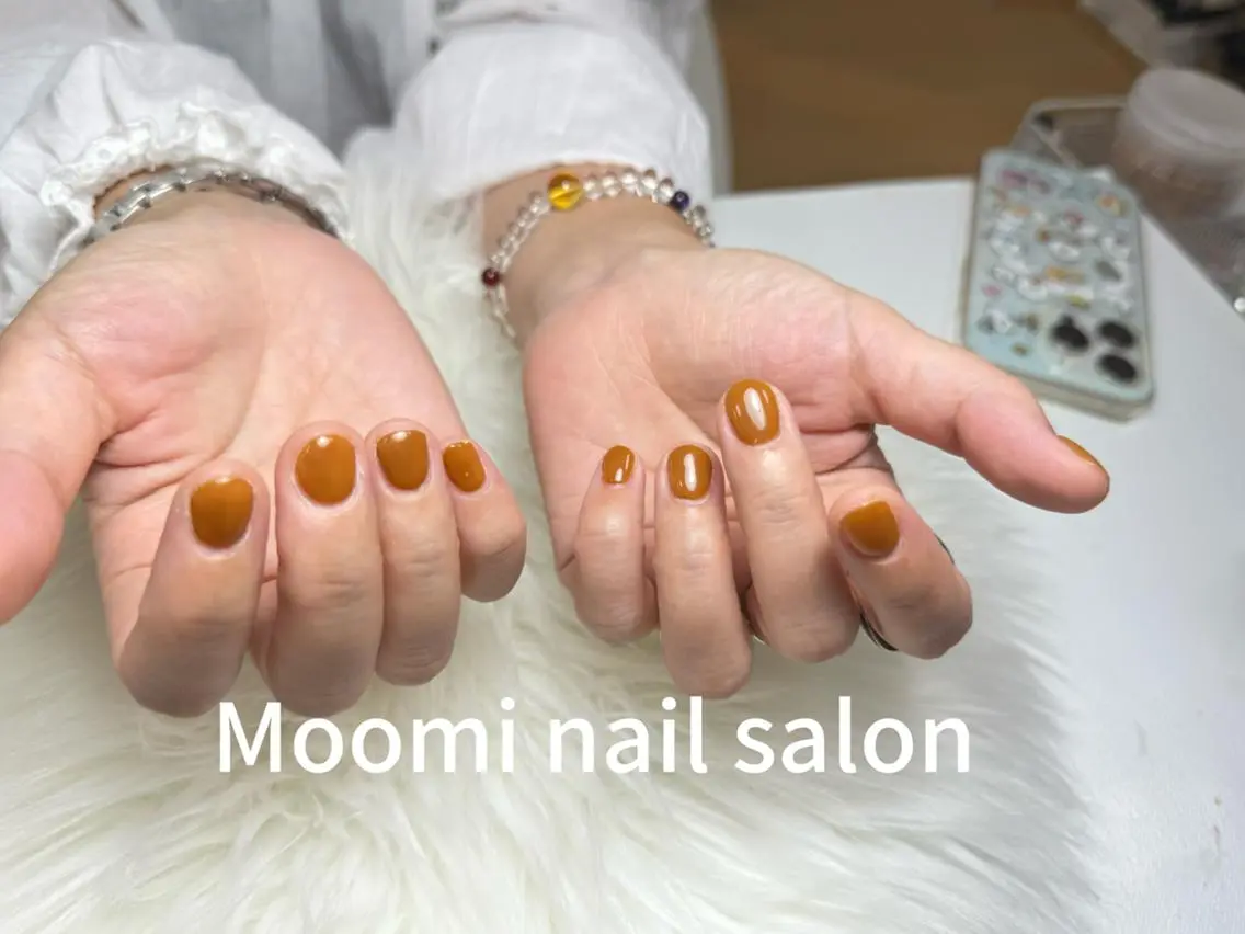 ショート ハンドネイル Moomin nail salonのネイルデザイン