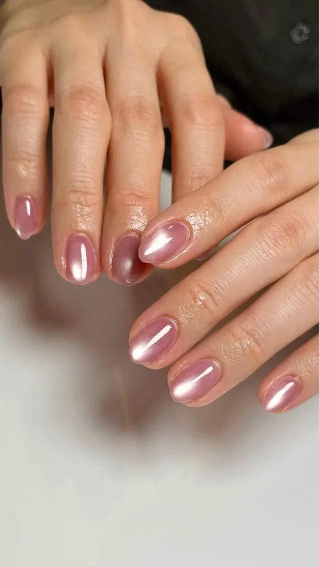ネイル マグネットネイル マグネットワンカラー ワンカラーネイル シンプルネイル Umi Nail /Akariのネイルデザイン