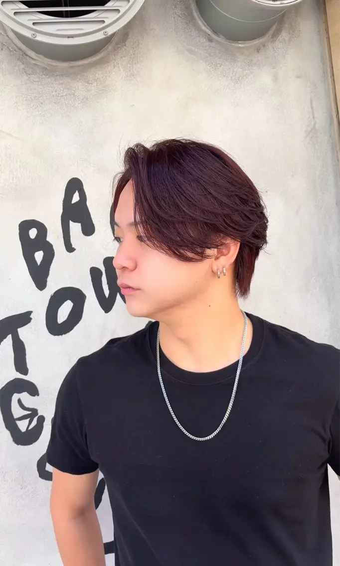 ショート カラー メンズ カシス ピンクカラー ヘアカラー 竹保 凜空のヘアスタイル