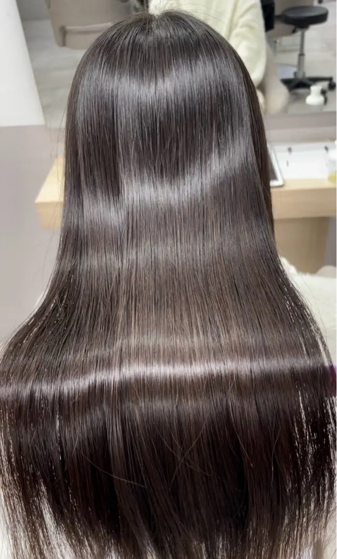 ロング カット 縮毛矯正 トリートメント Luana難波 🫧NOAのヘアスタイル