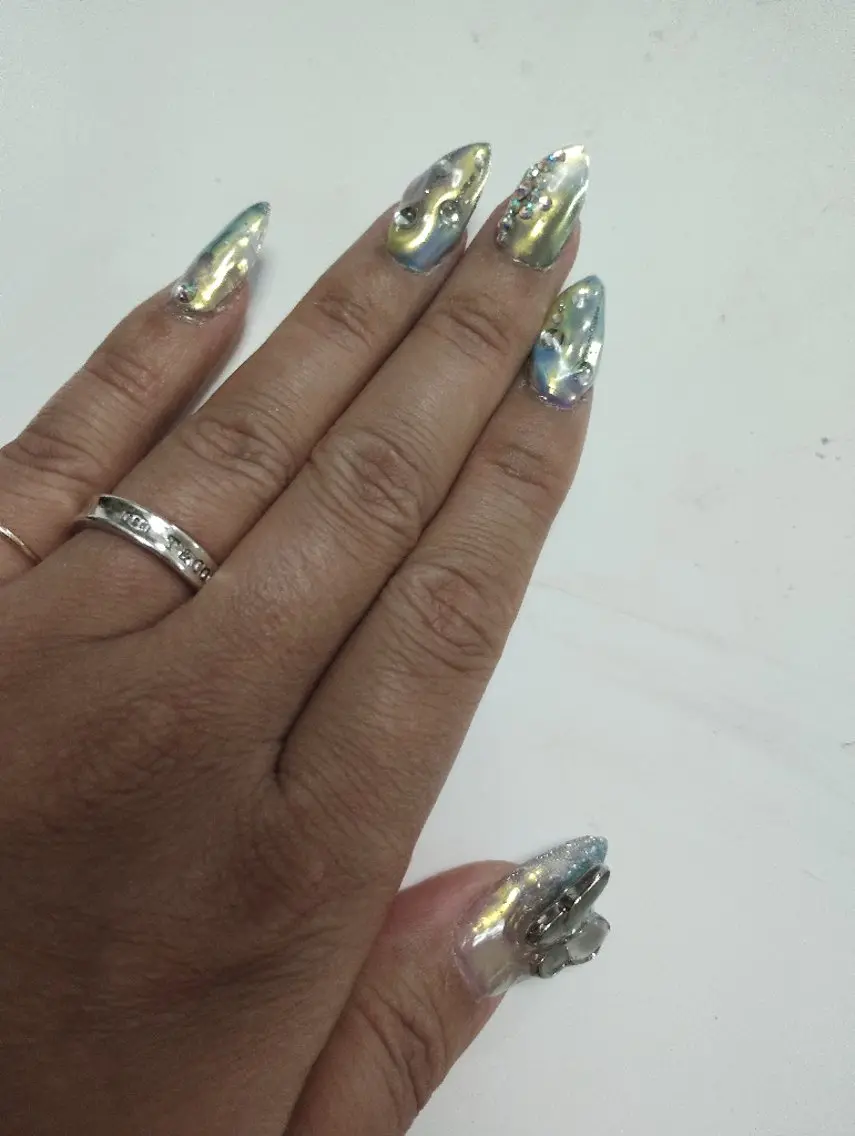 ネイル Nail salon Yuliyのネイルデザイン