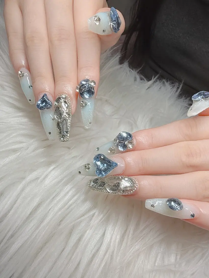 ネイル 長さ出し グラデーション 卒業式 キラキラネイル マグネットネイル ハンドネイル Lee Nailsのネイルデザイン