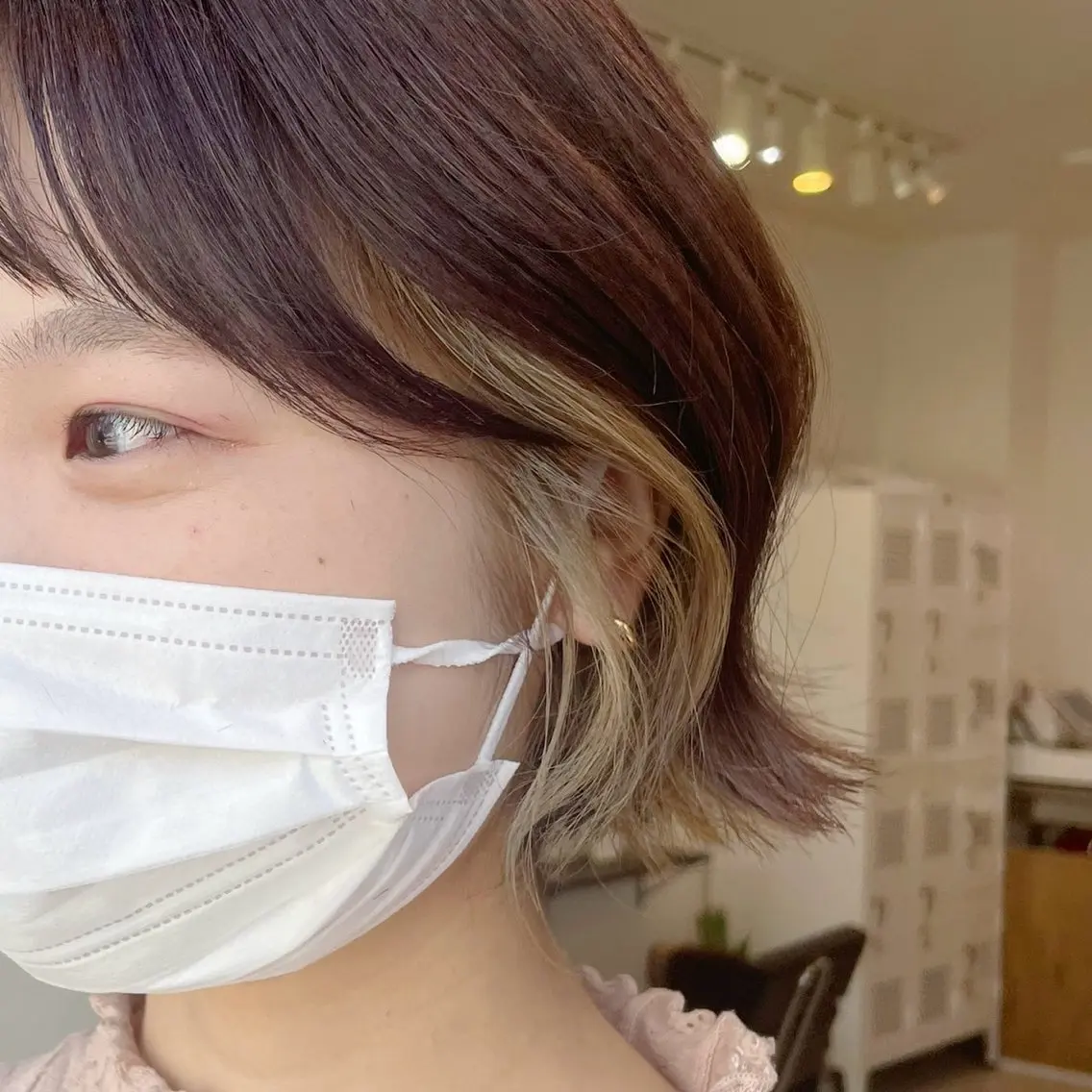 ショート カラー ベージュカラー ブルーカラー イヤリングカラー ピンクカラー ボブ 似合わせカット ショートボブ🦋廣瀬のヘアスタイル