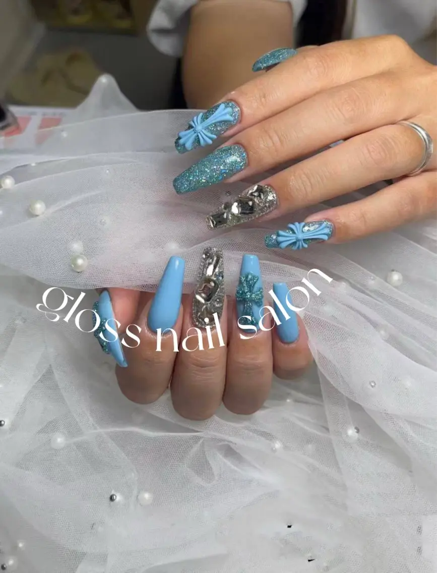 ネイル miho🍎 Gloss nailのネイルデザイン