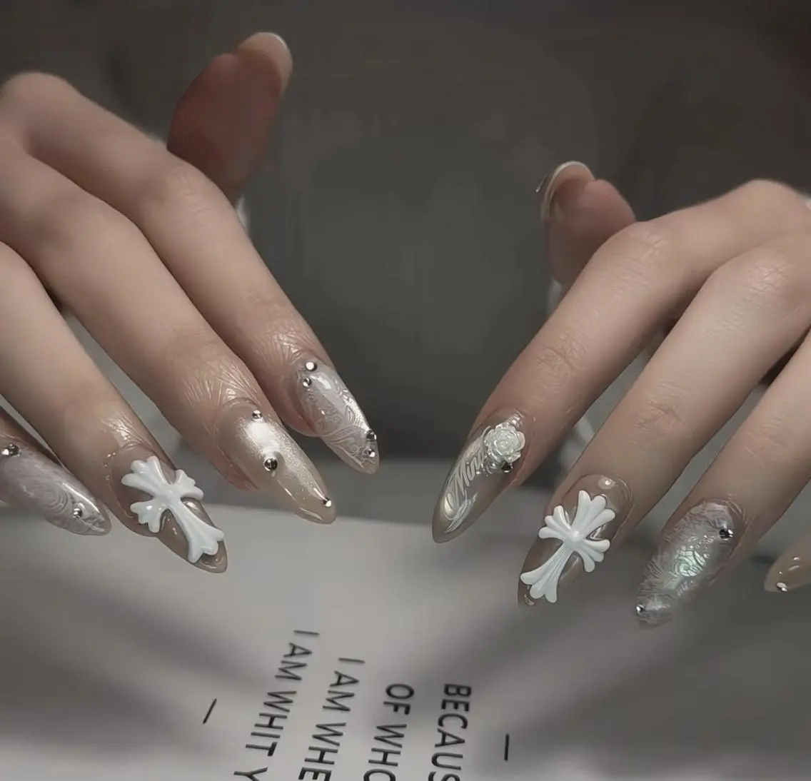 ネイル オーロラネイル チークネイル フットネイル ジェルネイル 韓国ネイル neco H.babynailのネイルデザイン