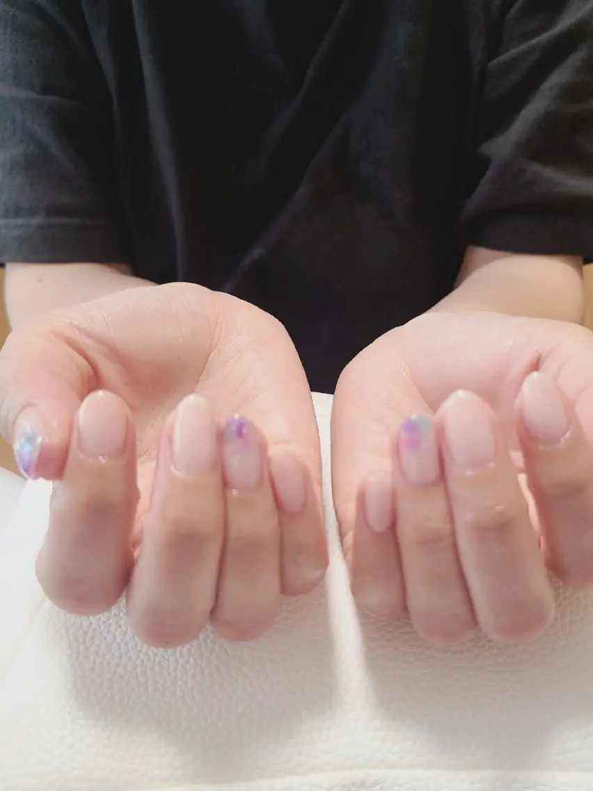 ネイル ニュアンスネイル Nailroom3  古屋のネイルデザイン