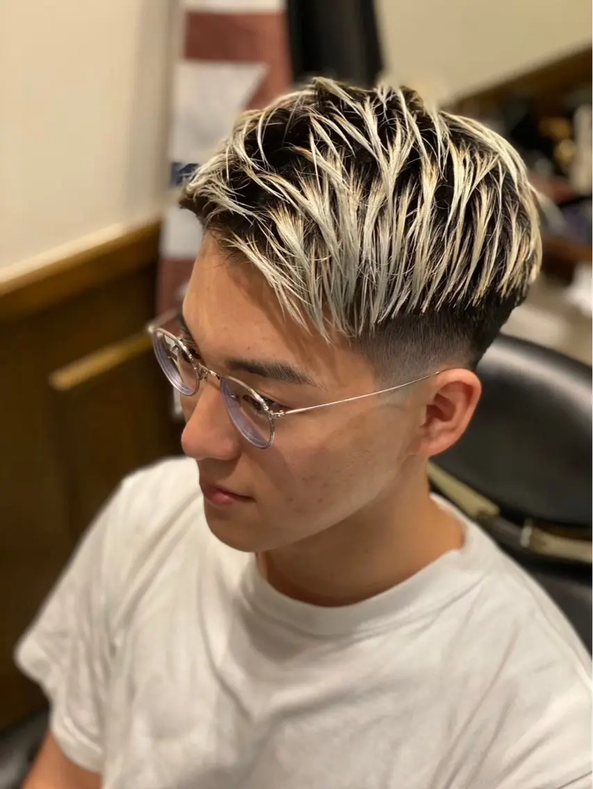 ショート メンズ 小松 奏翔のヘアスタイル