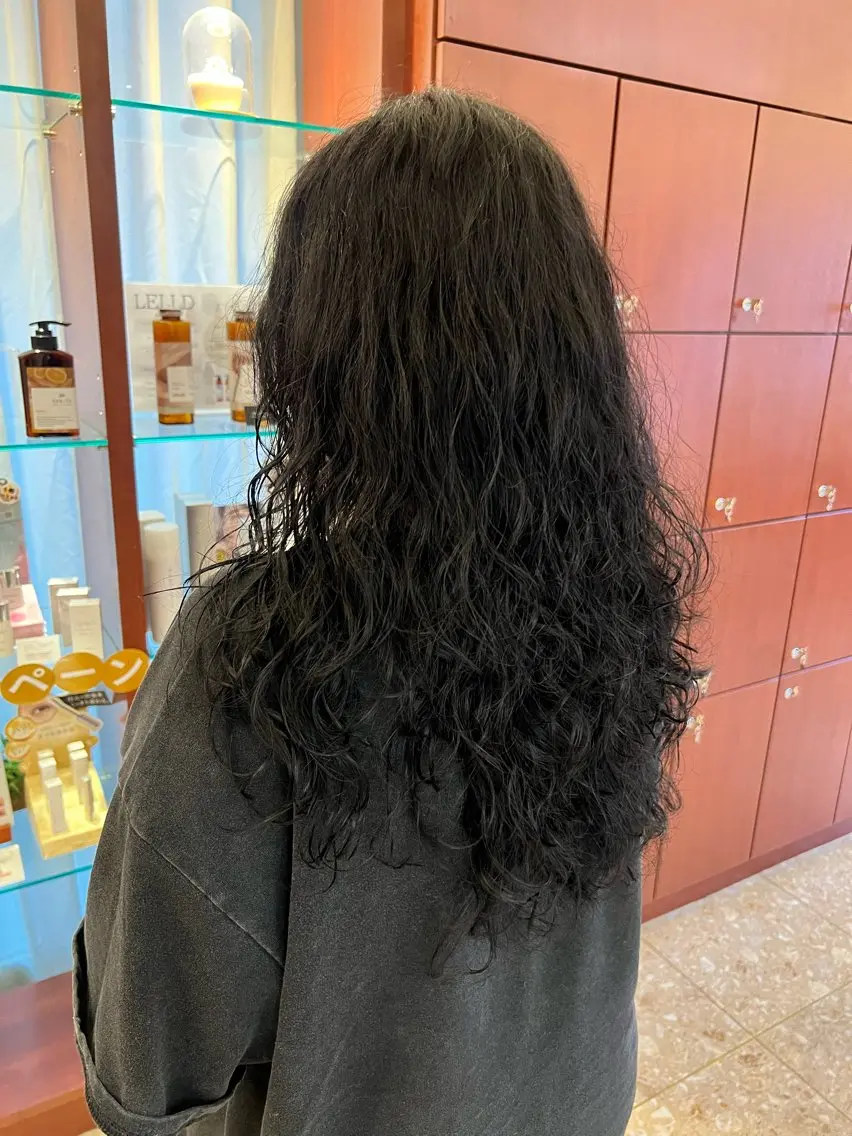 ロング パーマ カット パーマ 加藤 絵美のヘアスタイル