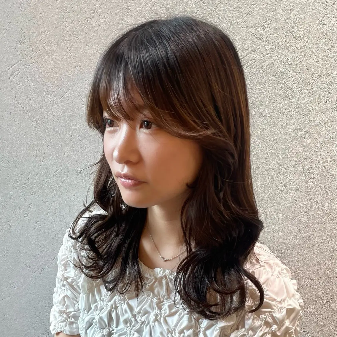 セミロング ヘアカラー 縮毛矯正 銀座：似合わせカラー オリーブ🫒アレンジのヘアスタイル