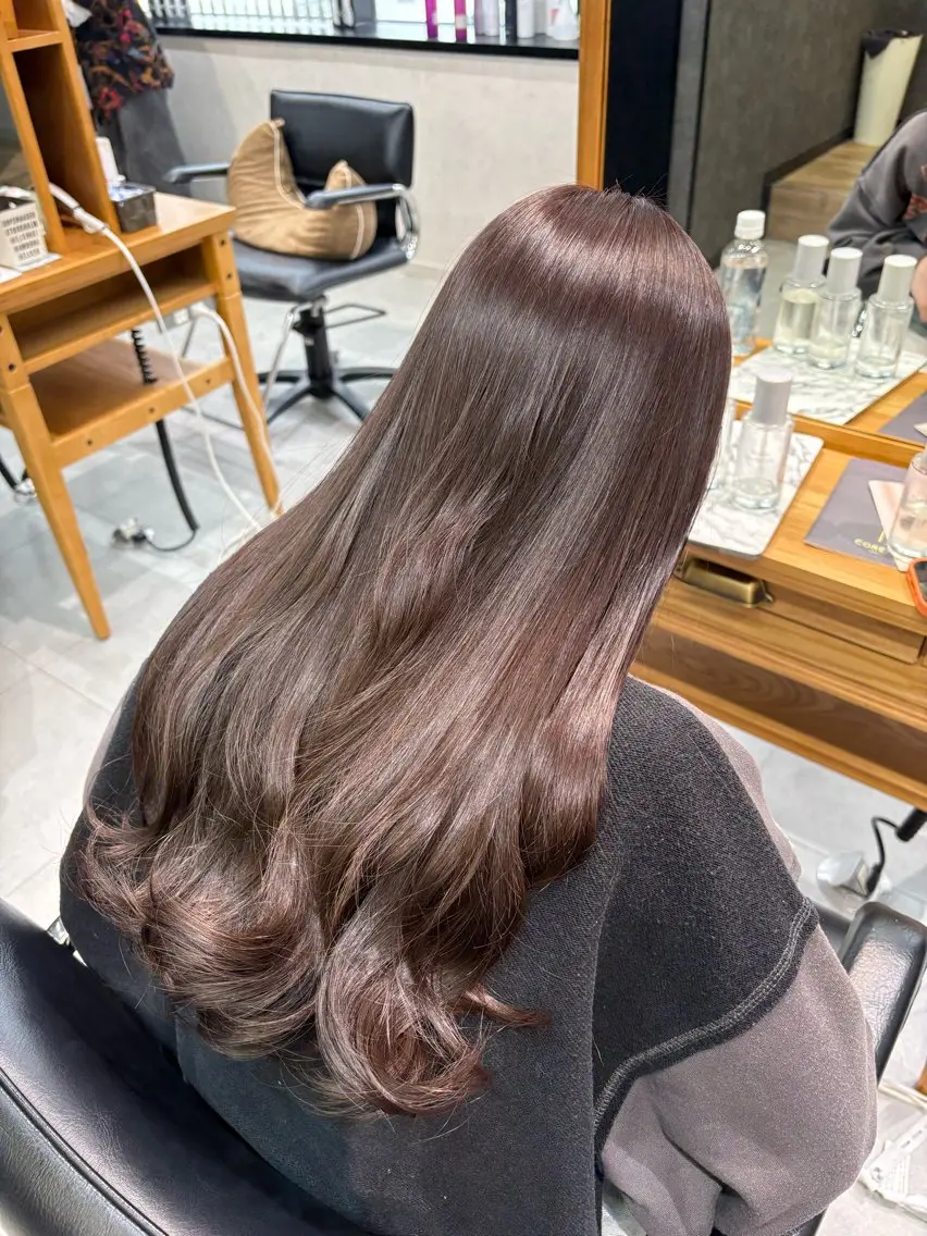 ロング 髪質改善 縮毛矯正 トリートメント 酸熱トリートメント ヘアカラー カラーモデル募集 🤍momoha🤍のヘアスタイル