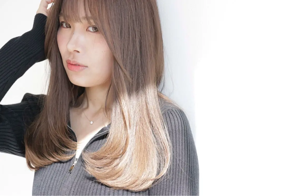 セミロング カラー 韓国風ヘア レイヤーカット カット ヘアカラー トリートメント 透明感韓国ヘア♡ みつきのヘアスタイル