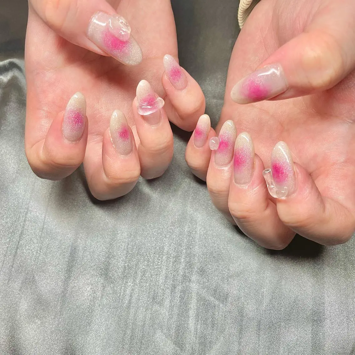 セミロング カラー パーマ ヘアアレンジ メンズ キッズ ネイル マツエク・マツパ アイブロウ ピンクカラー カラーマツエク ピンク el. by Aoのネイルデザイン