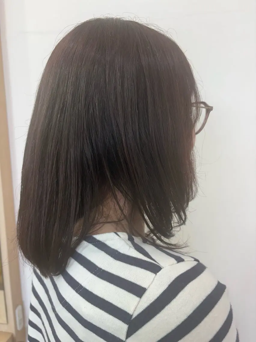 ミディアム 顔まわりレイヤー 顔周りカット レイヤーカット 田村 美沙子のヘアスタイル