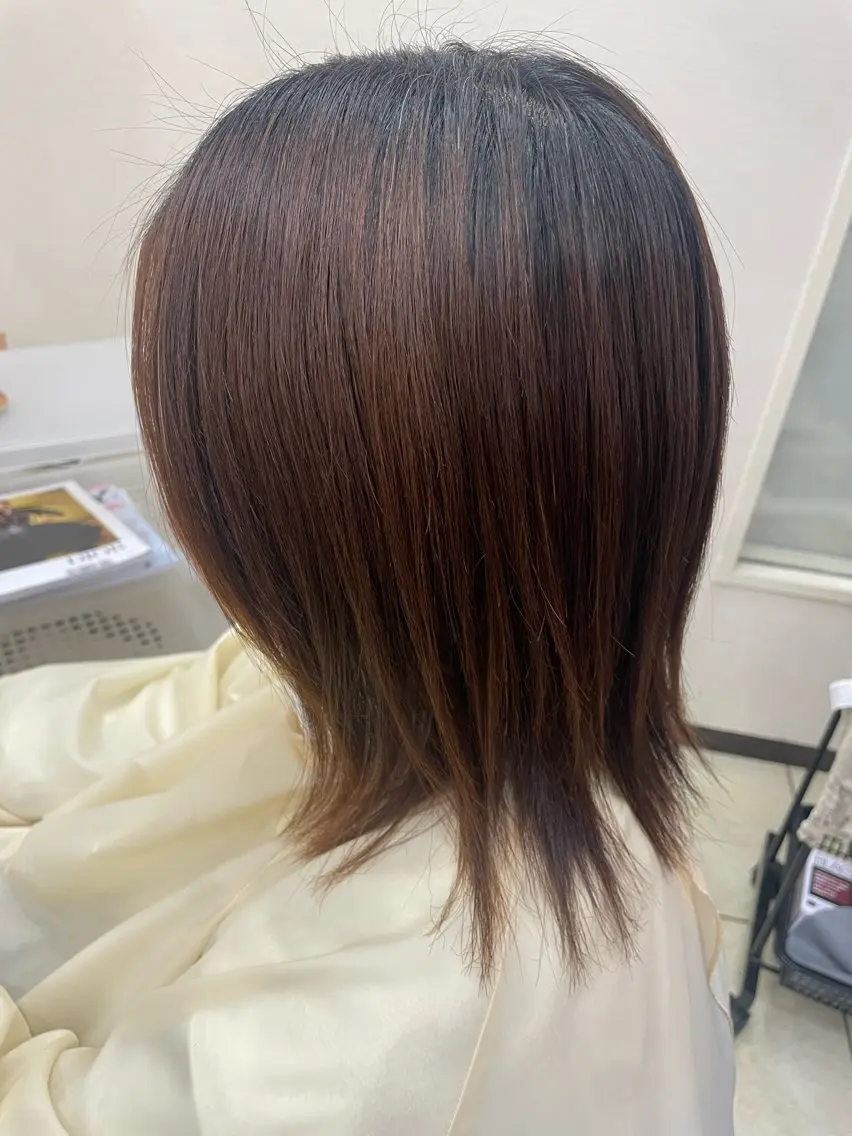 パーマ 縮毛矯正 向井 陽菜のヘアスタイル