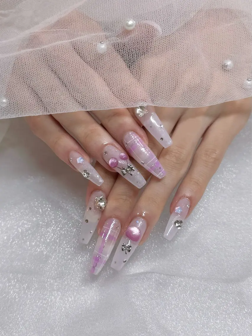 ネイル アートネイル ハンドネイル Hal nail Nanamiのネイルデザイン