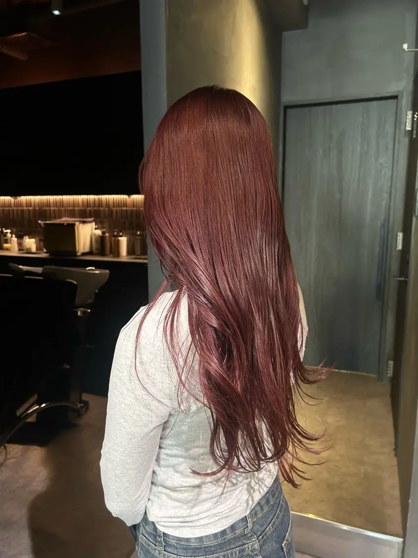 ロング カラー 山本 夏樹のヘアスタイル