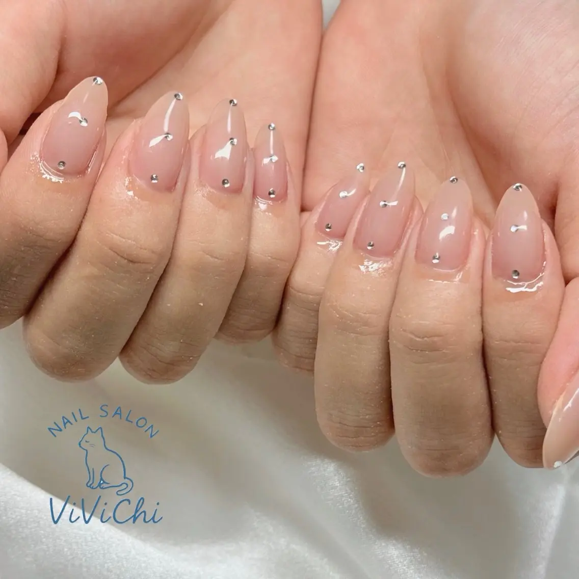 ネイル ハンドネイル ViViChi 梨帆のネイルデザイン