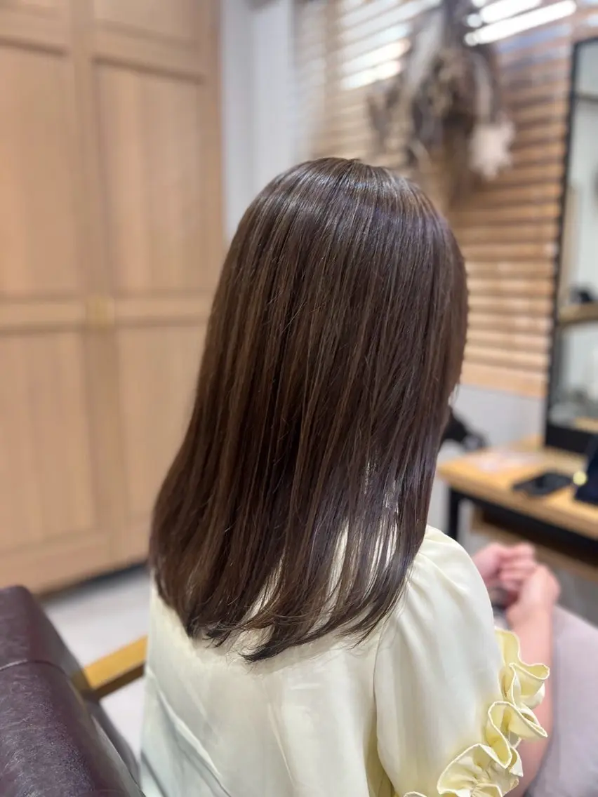 ハイライトカラー+トリートメント🩰ケアブリーチ使用🌟予約リクエストのみ受付ております!の写真