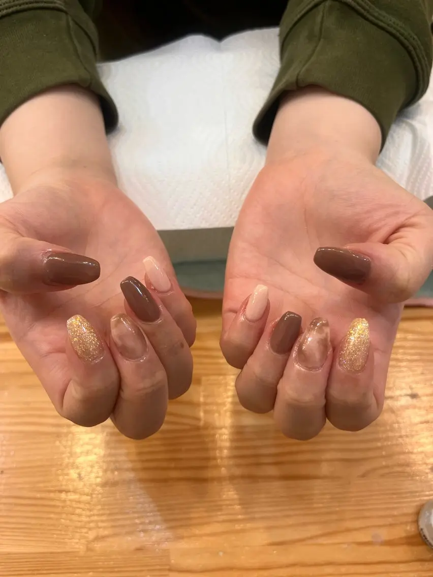 ネイル シンプルネイル nailAlaia 妙典店 アイリのネイルデザイン
