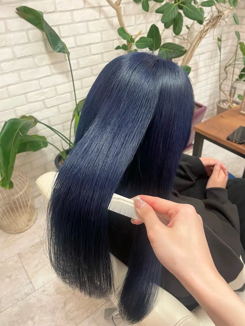 ロング カラー ヘアアレンジ ブルーカラー カット ヘアカラー トリートメント ダブルカラー/ レイヤー🍒齋藤 澪のヘアスタイル