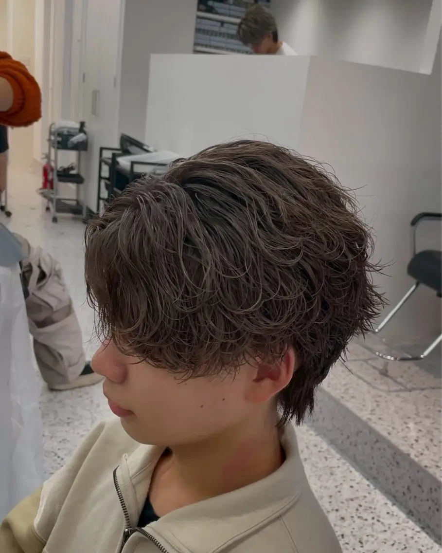 ショート カラー パーマ メンズ特化/ツイスパ /波巻き/松本真生のヘアスタイル