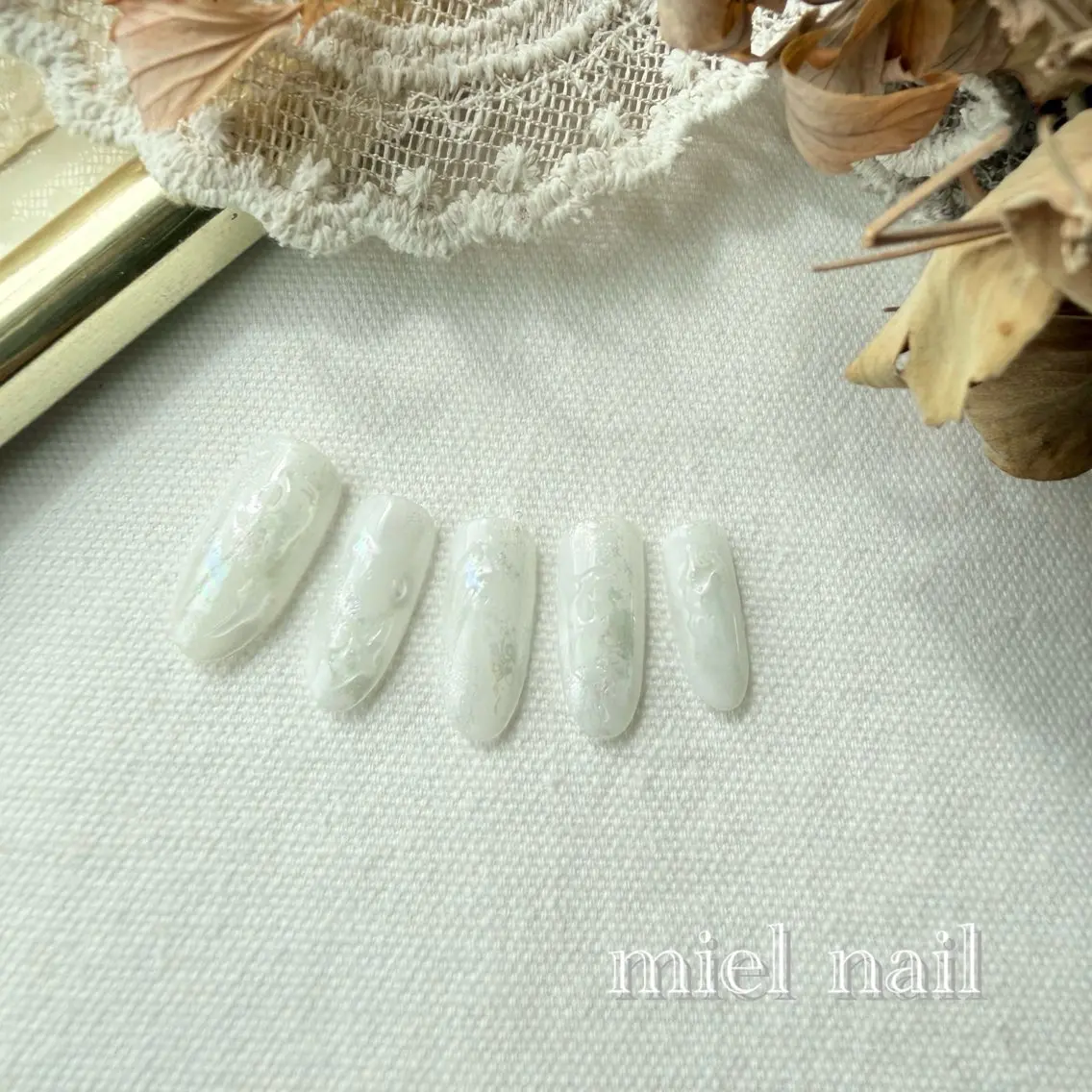 ネイル クリアネイル ホワイト ハンドネイル miel nailのネイルデザイン