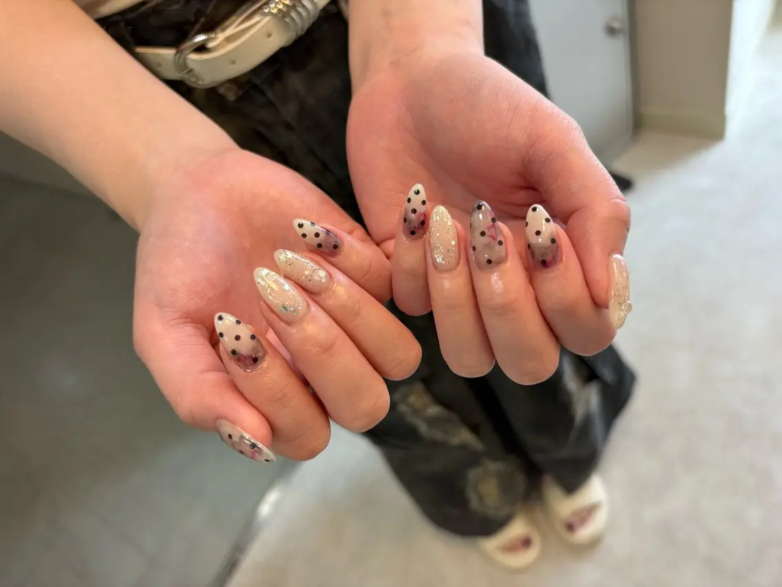 ネイル ハンドネイル Mai :矢場町 ニュアンス🌿アートのネイルデザイン