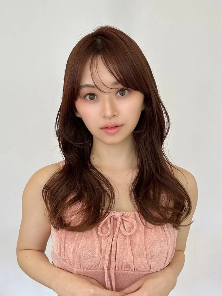 セミロング カラー カット ヘアカラー トリートメント 韓国ヘア🇰🇷🎀 YURIAのヘアスタイル
