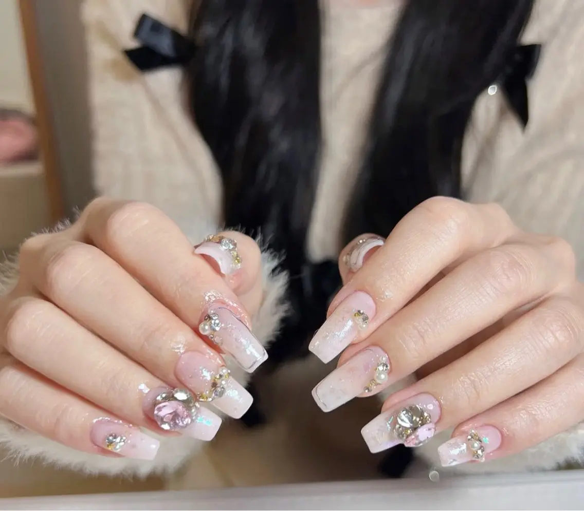 ネイル ハンドネイル 🎀櫻井 ナナ🎀のネイルデザイン