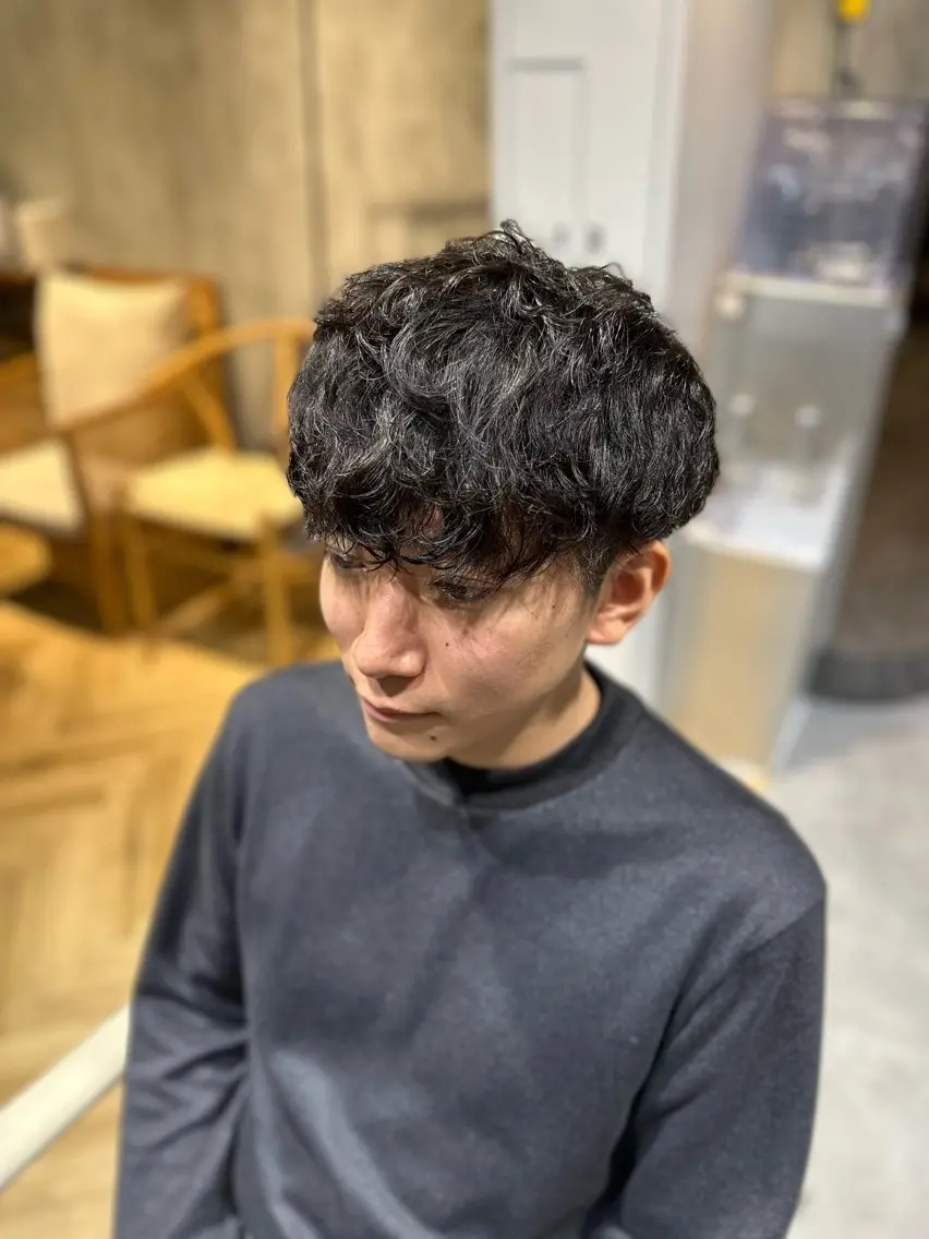 似合わせカット＋メンズパーマの写真