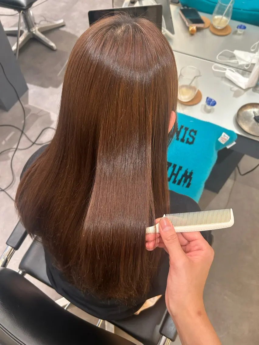 縮毛矯正 暖色・ 透明感カラー🩵めいのヘアスタイル