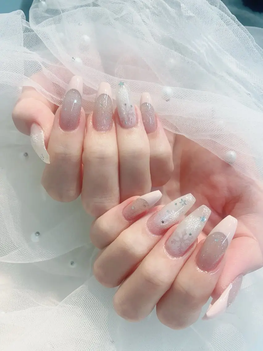 ネイル DG nailのネイルデザイン