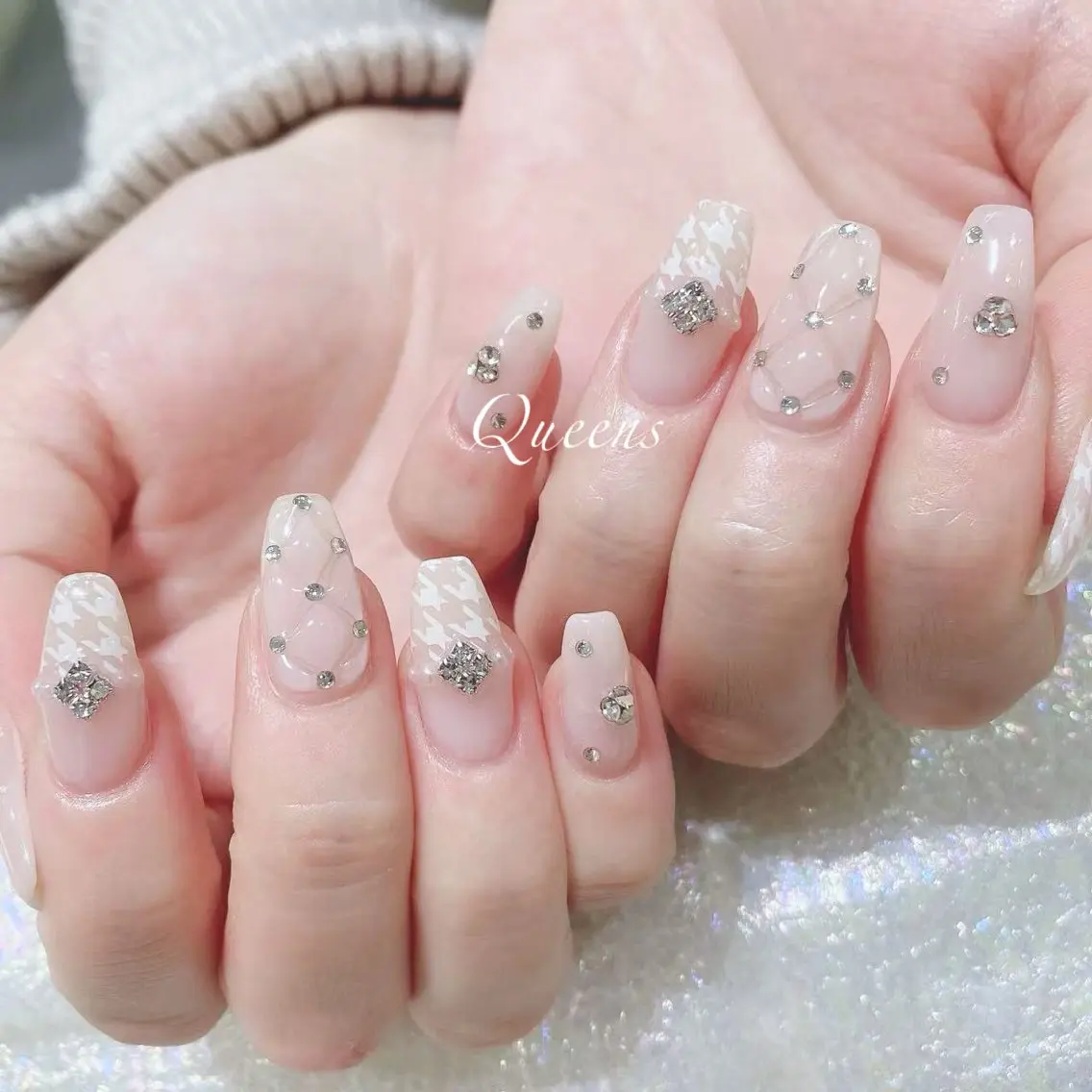 ネイル ハンドネイル Queens ひなのネイルデザイン