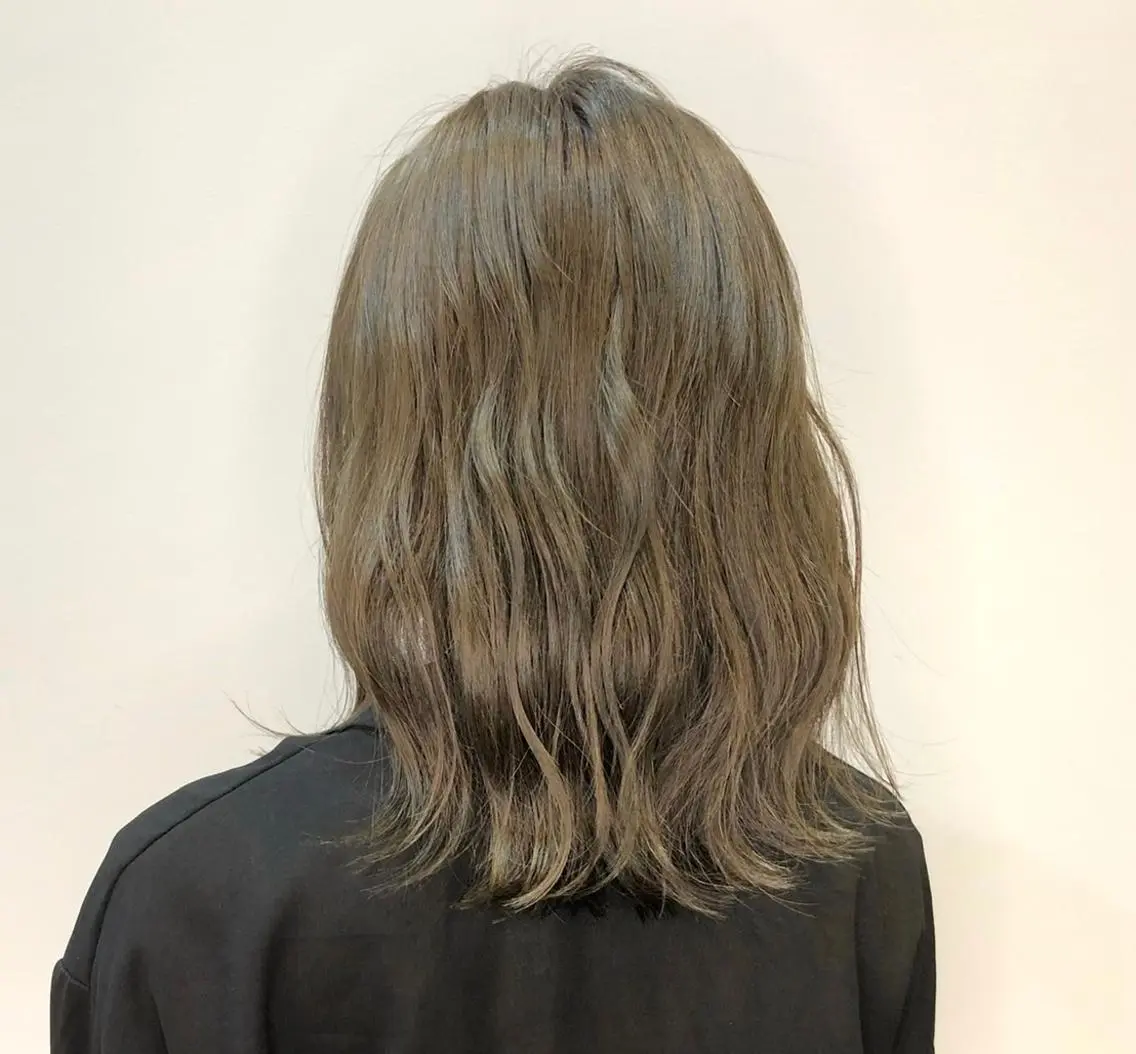 カラー カット 🌸 飯野 舞桜のヘアスタイル