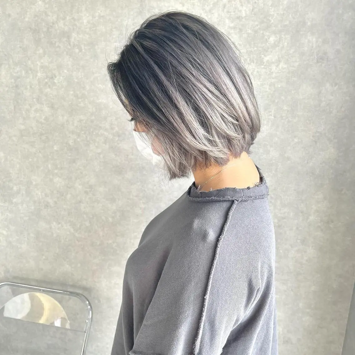 ミディアム レイヤーカット 一ノ瀬 暁のヘアスタイル
