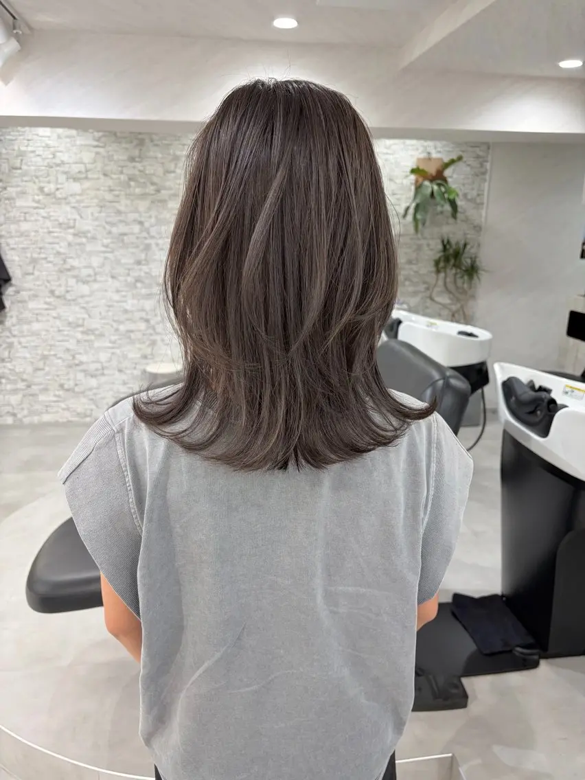 ミディアム カラー カット ヘアカラー トリートメント 髪質改善will hairdesignのヘアスタイル