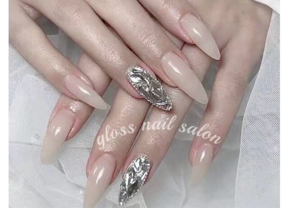 ネイル ハンドネイル みゆ🐰 Gloss nailのネイルデザイン