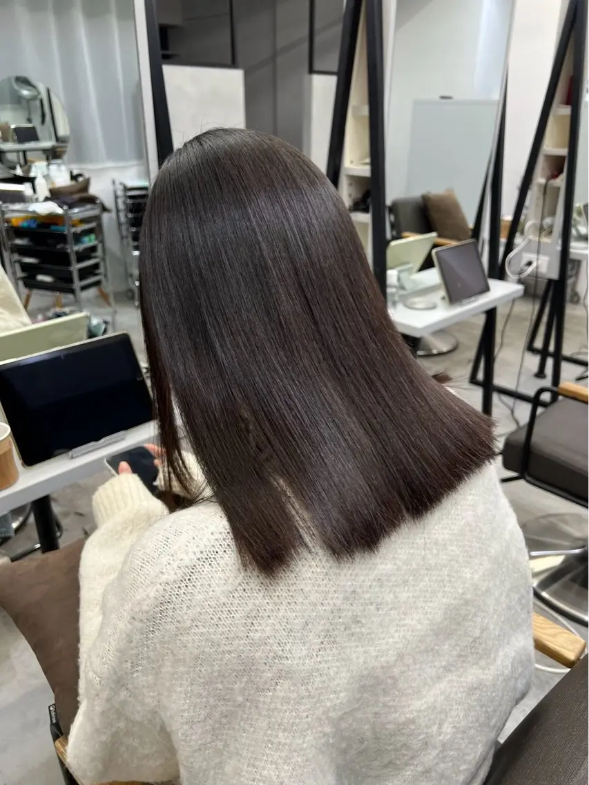 ミディアム パーマ 縮毛矯正 🍒モテ暖色カラー × うる艶✧ ゆなのヘアスタイル
