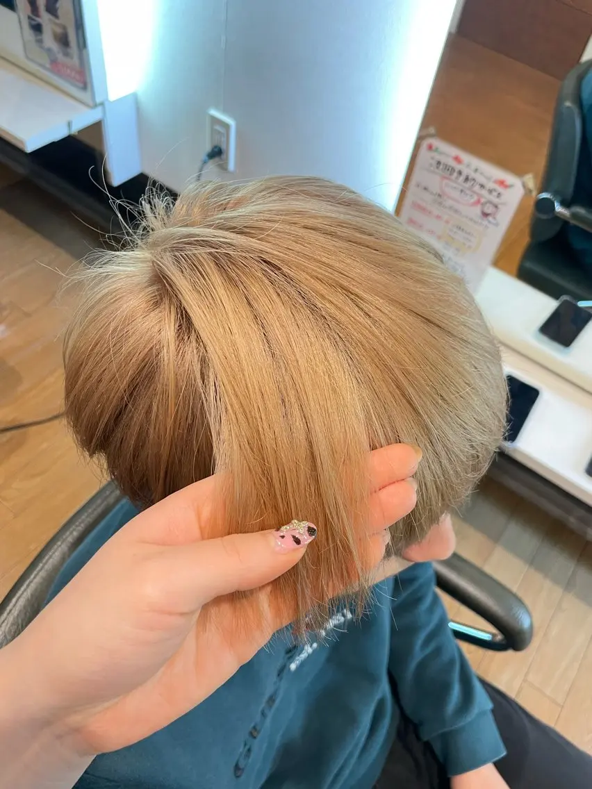 ブリーチ➕カラー🥣の写真