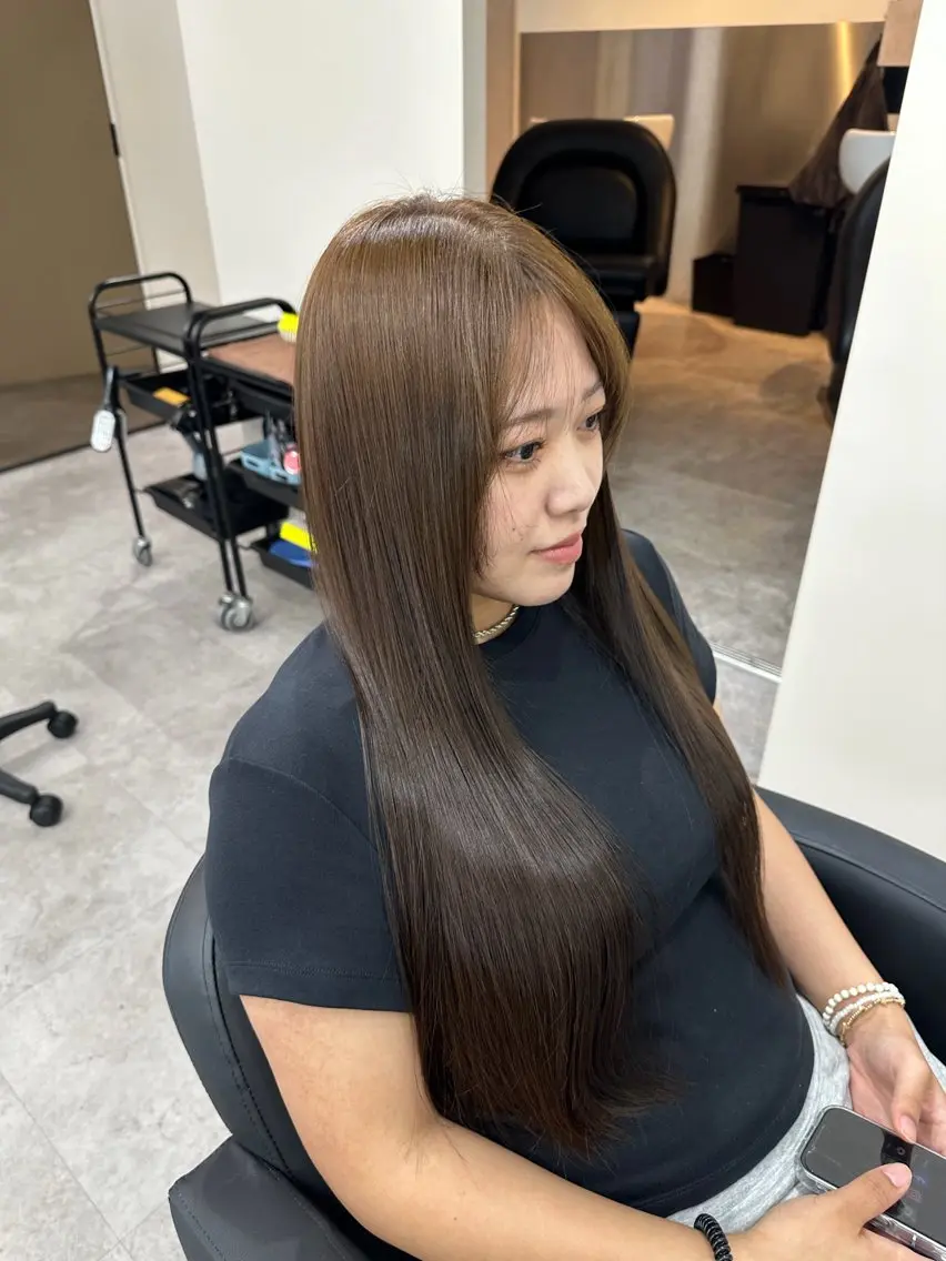 ロング ヘアカラー トリートメント 🫧とぅるん艶髪🫧 透明感カラー×猿渡のヘアスタイル