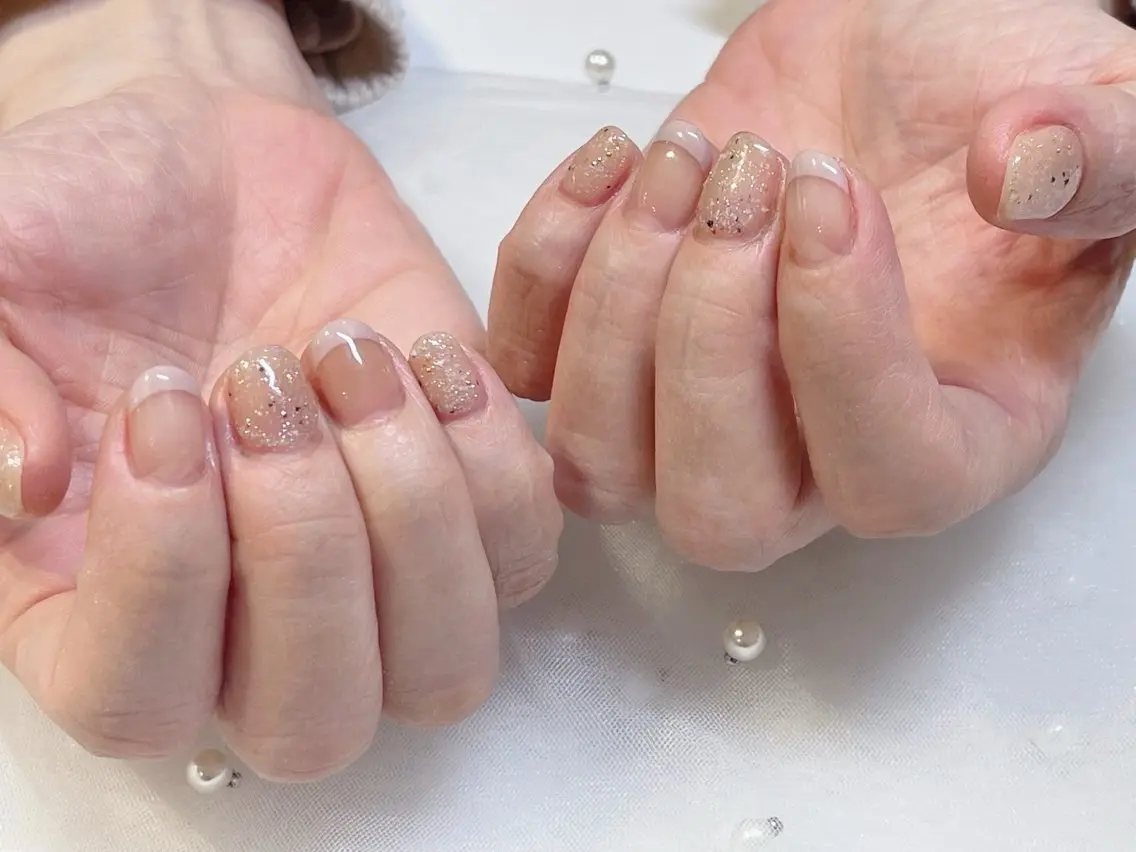 ネイル フレンチネイル ハンドネイル i. ayakaのネイルデザイン