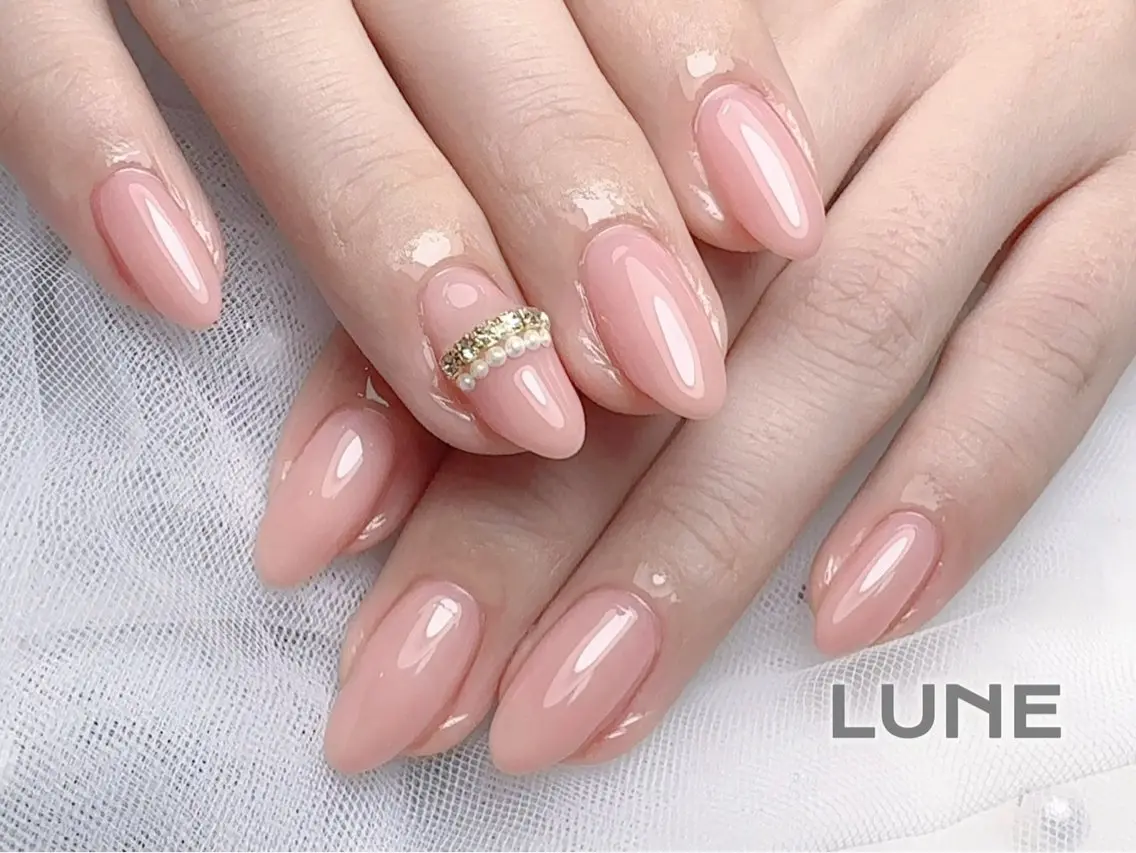 Jr.ネイリスト💅🏻うる艶美フォルムワンカラーネイル✨初回フィルイン対応◎🙆🏻♀️(オフあり)の写真