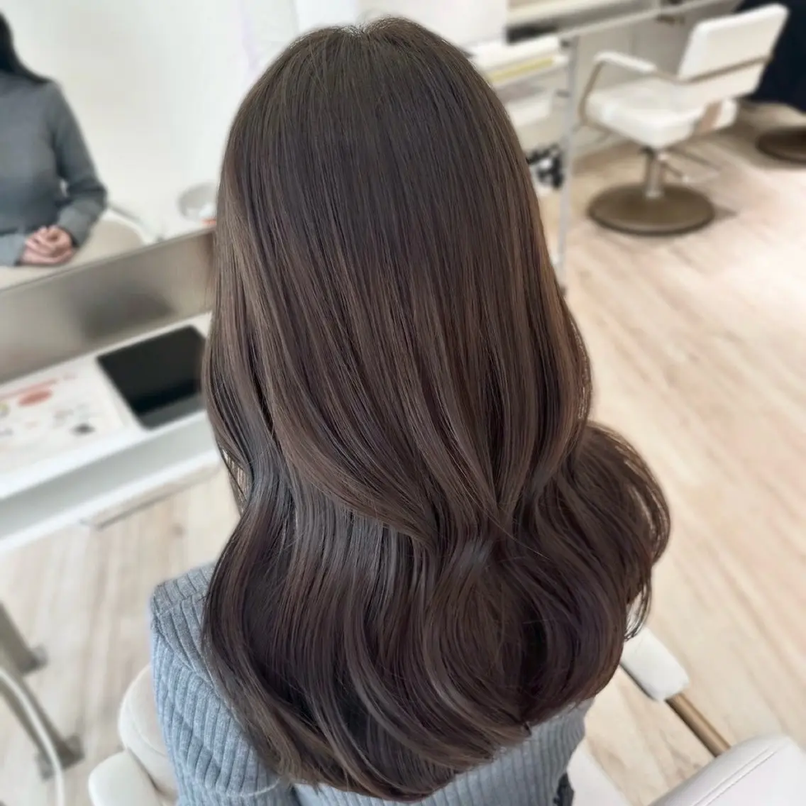 ロング カラー トリートメント カット ヘアカラー Parve Mix 森 美遥🩶のヘアスタイル