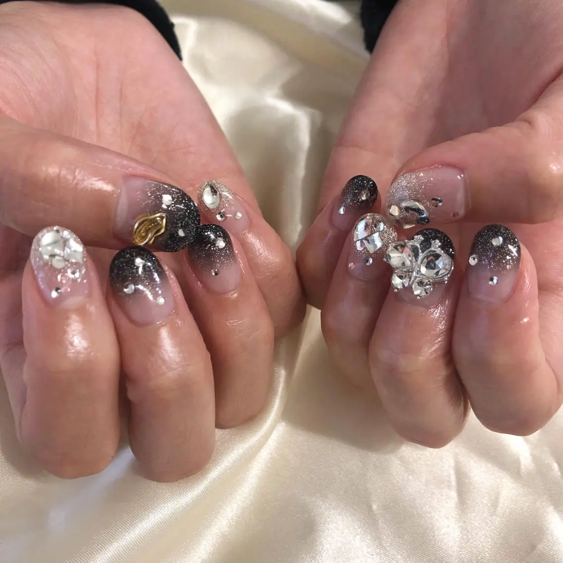 ネイル ハンドネイル ViViA momokaのネイルデザイン
