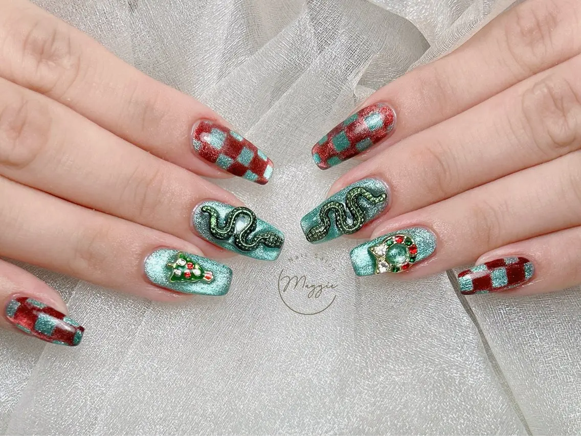 ネイル Maggie Nail🦩のネイルデザイン