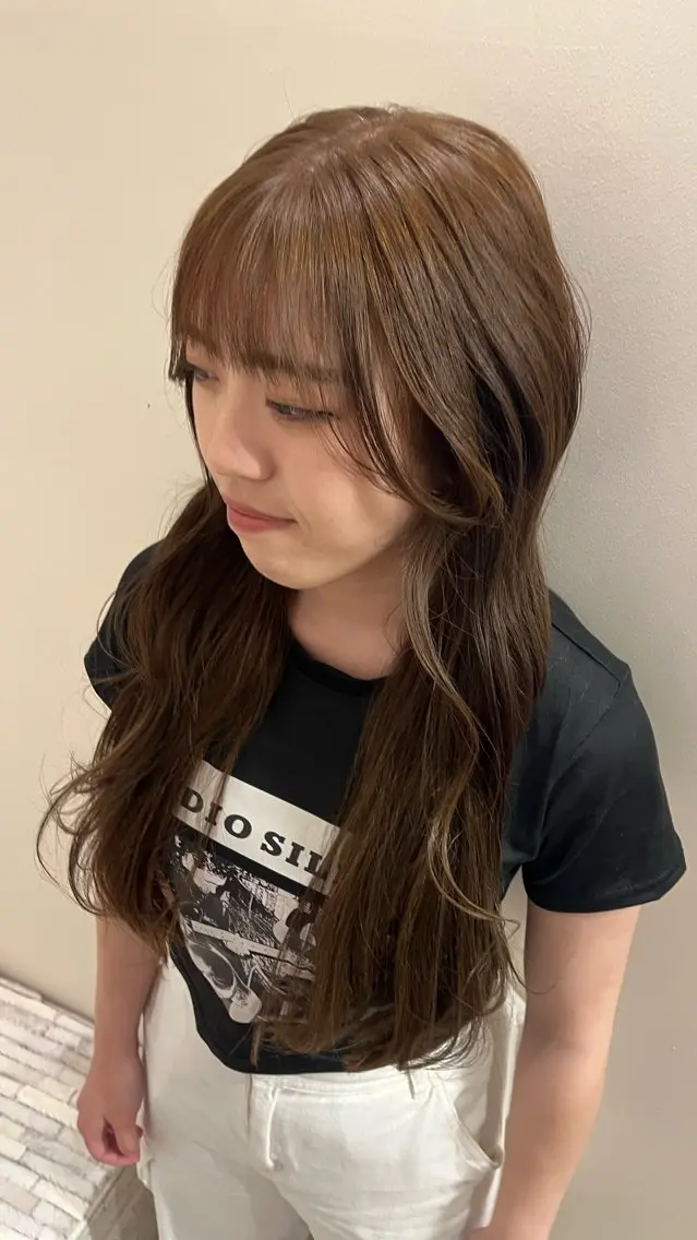 ロング カラー 透けカラー.艶髪. 梅田♡midoのヘアスタイル