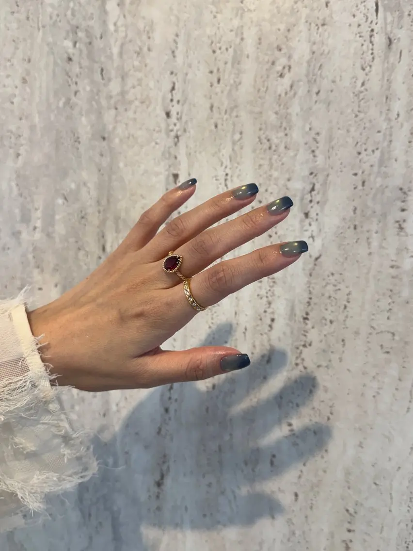ネイル フレンチネイル マグネットネイル 持ち込み ニュアンスネイル ワンカラーネイル ハンドネイル LINEA.nail 代官山のネイルデザイン