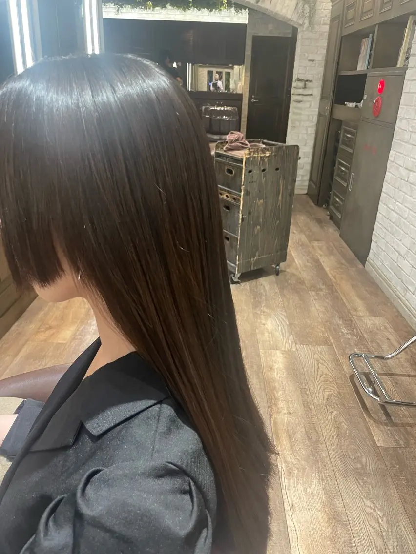 ロング cloe仙台🫧 ツバサ💎🪞💙のヘアスタイル